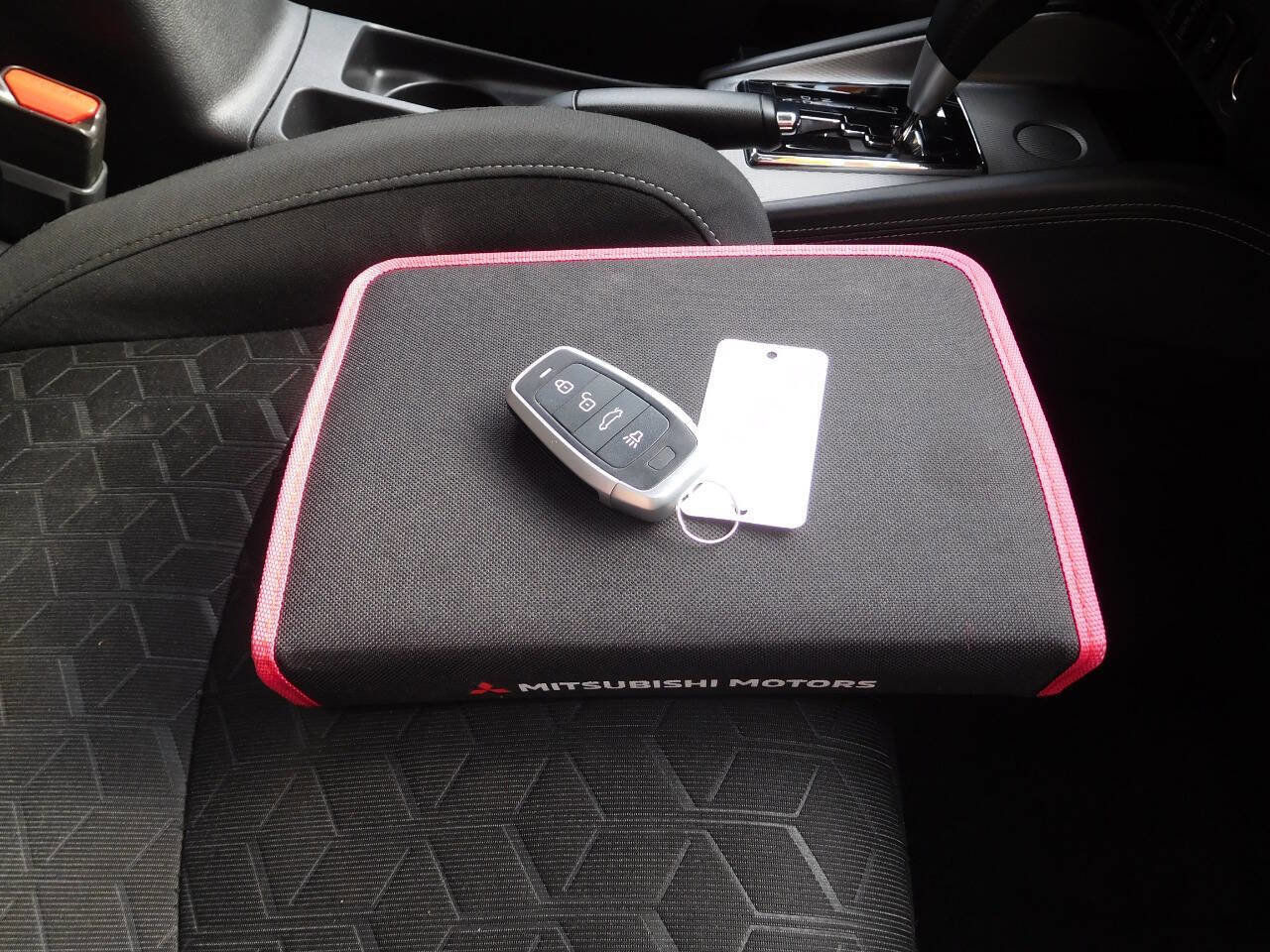 Used 2020 Mitsubishi Outlander Sport SE image 9