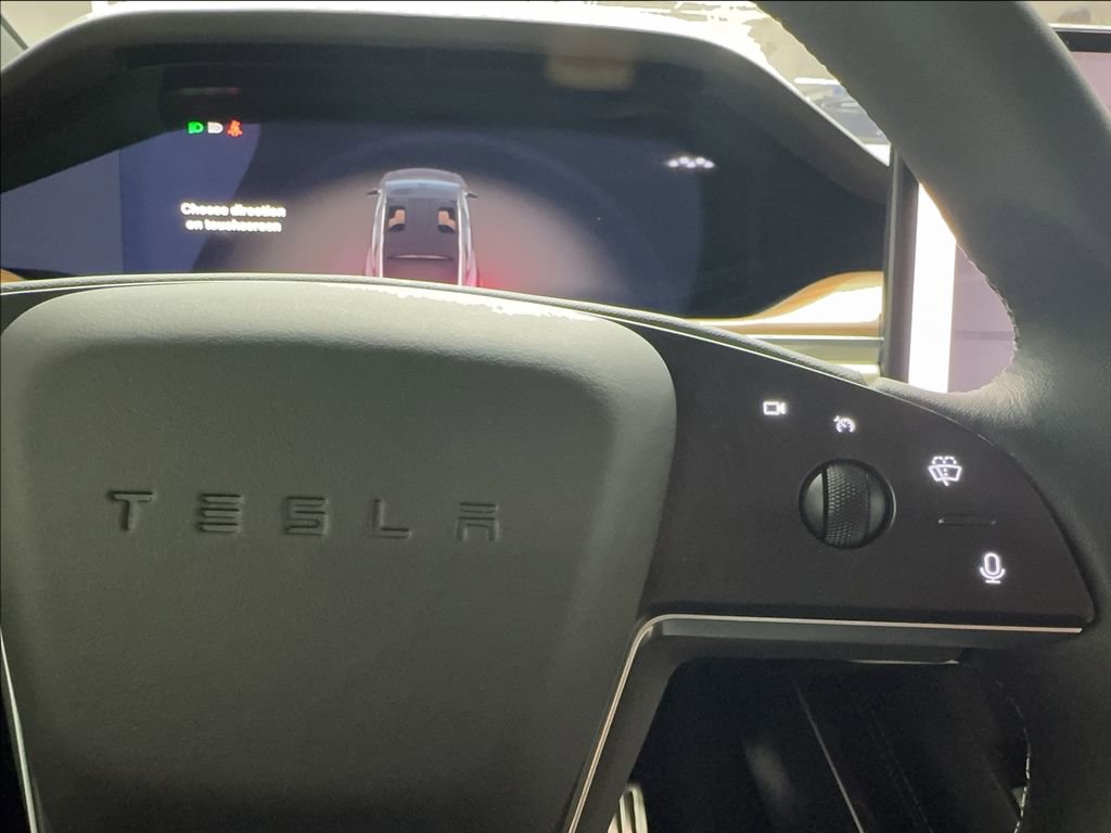 Used 2025 Tesla Model X AWD/4WD image 43