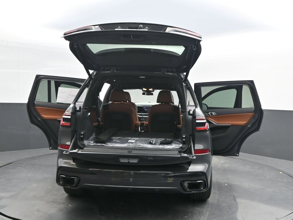 New 2026 BMW X7 xDrive40i w/ M Sport Package image 49