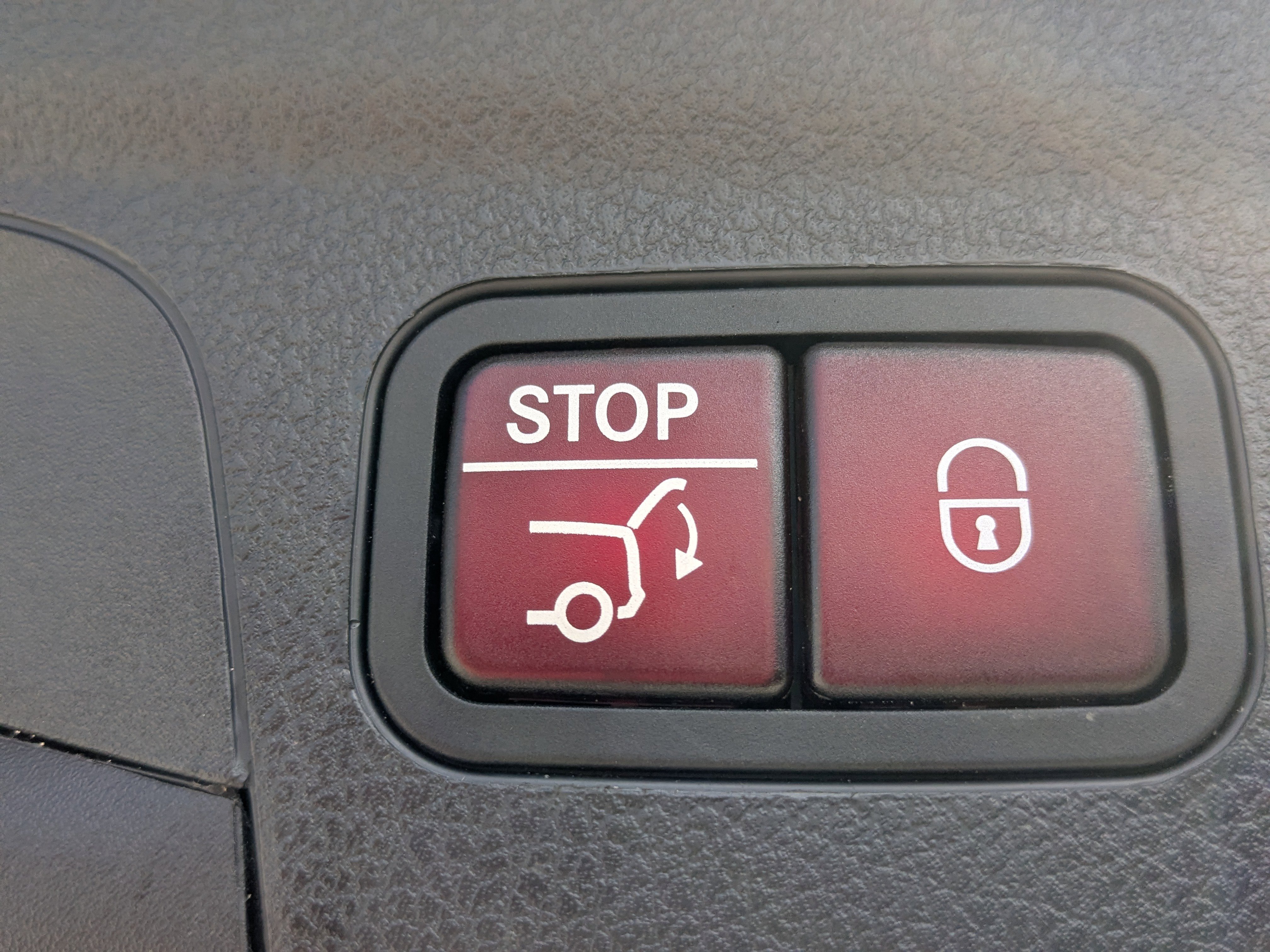 Used 2023 Mercedes-Benz GLE 350 w/ AMG Line Exterior image 17