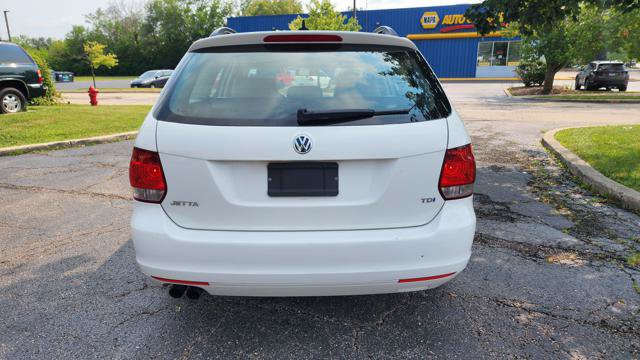 Used 2012 Volkswagen Jetta TDI FWD image 10