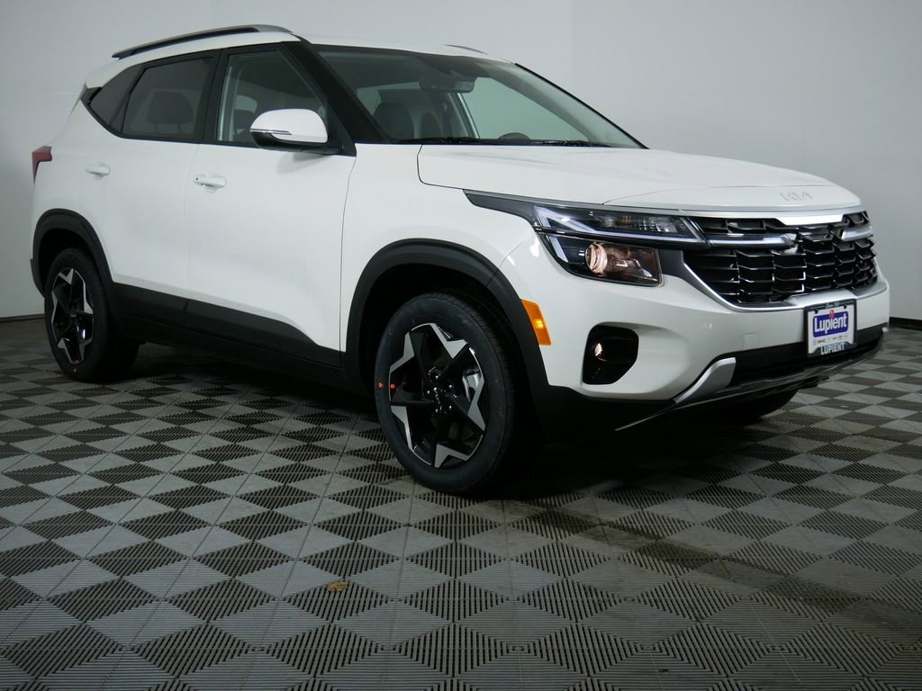 New 2026 Kia Seltos S AWD/4WD image 2