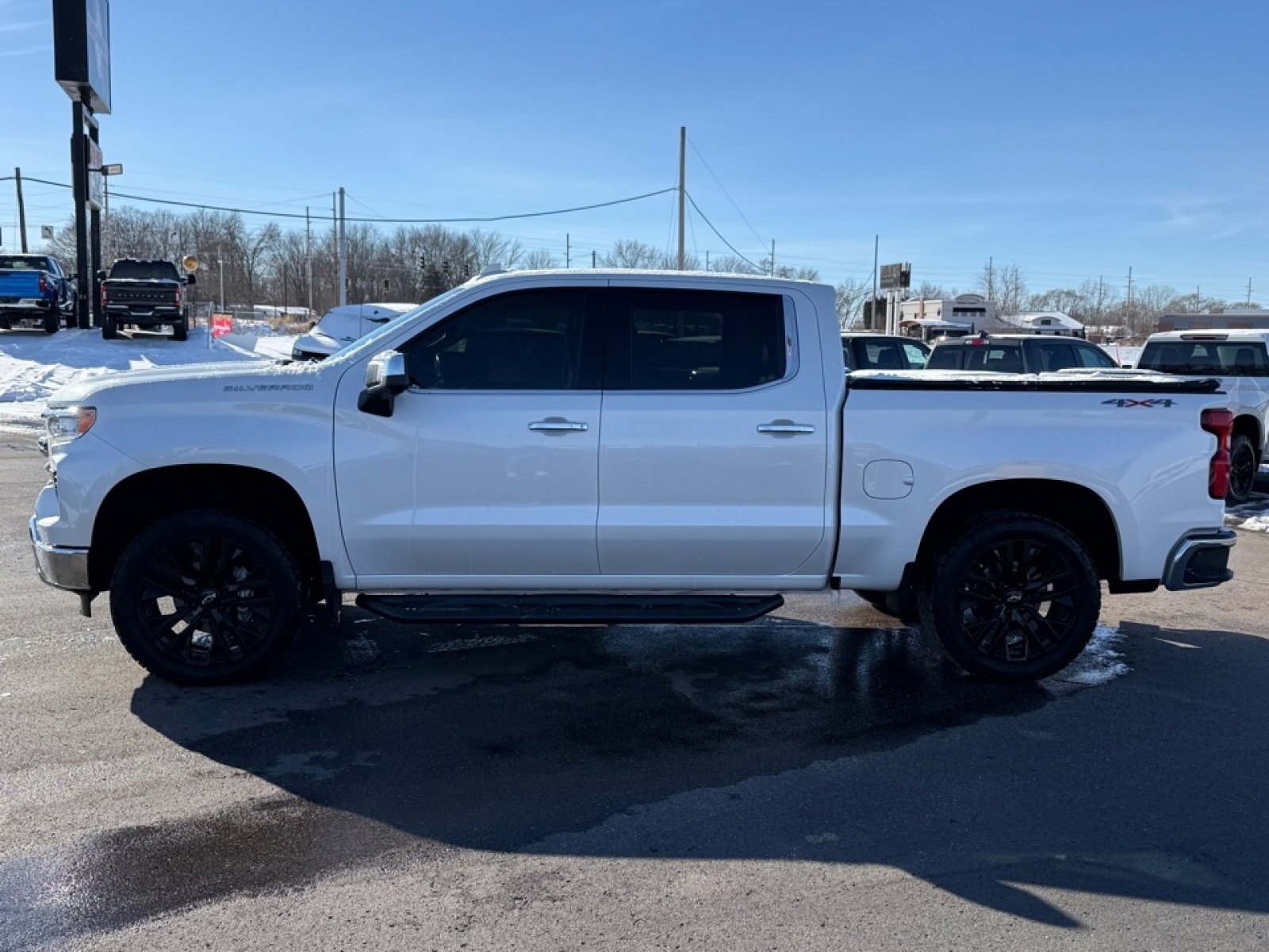 Used 2022 Chevrolet Silverado 1500 LTZ w/ Technology Package image 5