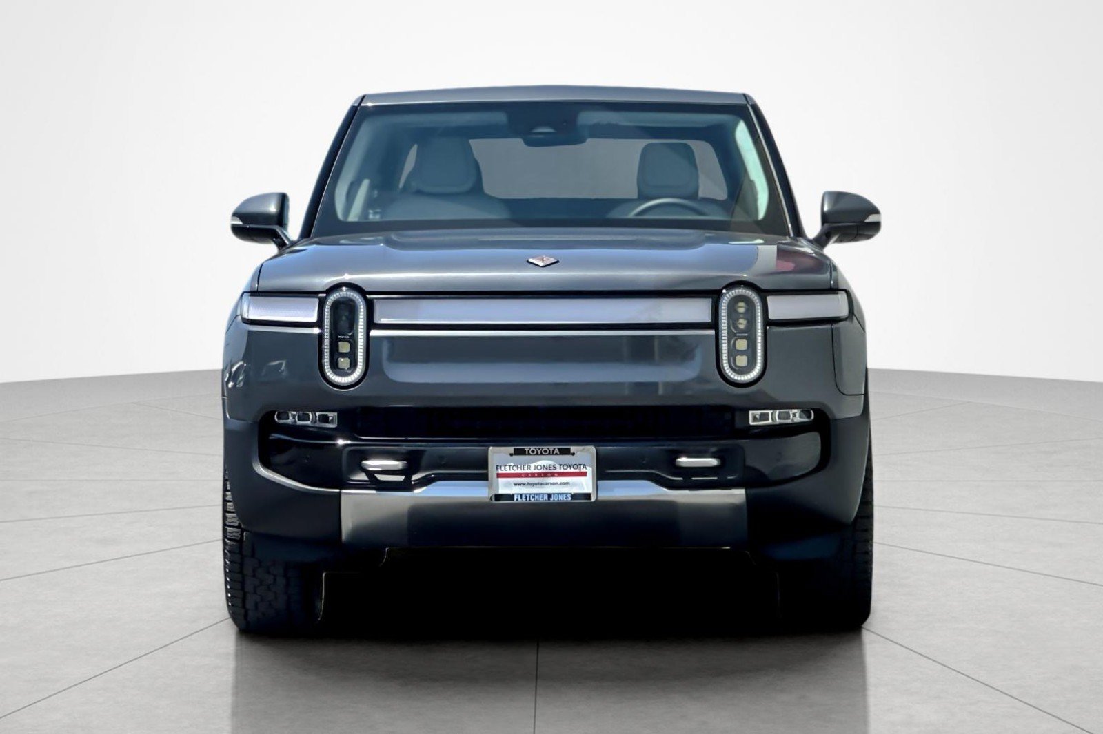 Used 2024 Rivian R1T Adventure Dual AWD/4WD image 8