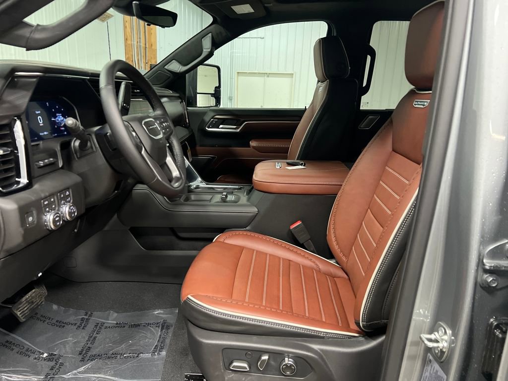 New 2026 GMC Sierra 3500 Denali Ultimate image 9
