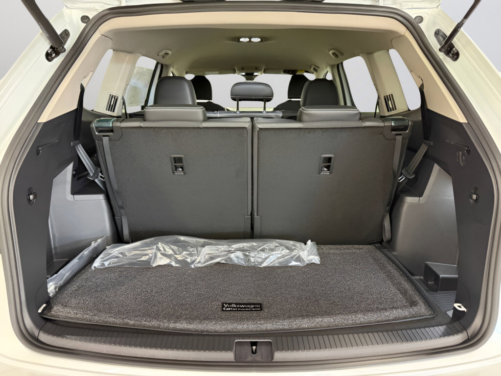 New 2026 Volkswagen Atlas SE image 9