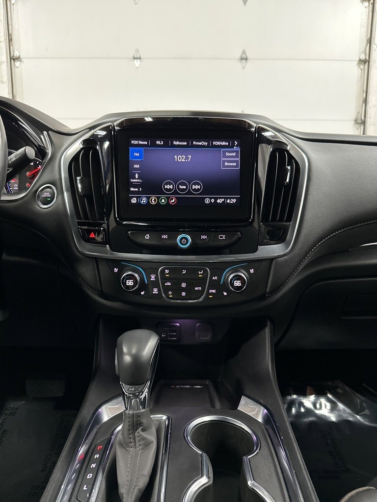 Used 2022 Chevrolet Traverse High Country image 23
