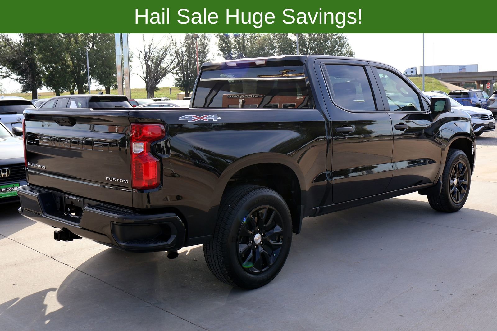 Used 2024 Chevrolet Silverado 1500 Custom AWD/4WD image 7