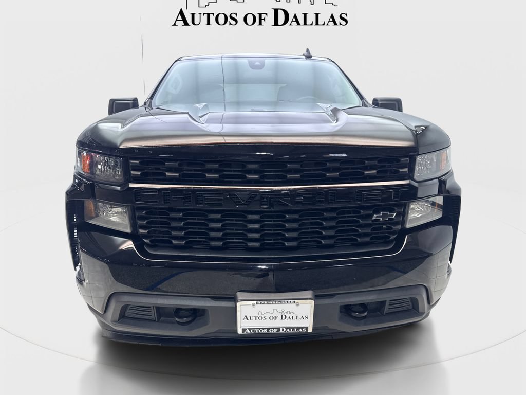 Used 2021 Chevrolet Silverado 1500 Custom w/ LPO, Dark Essentials Package RWD image 3