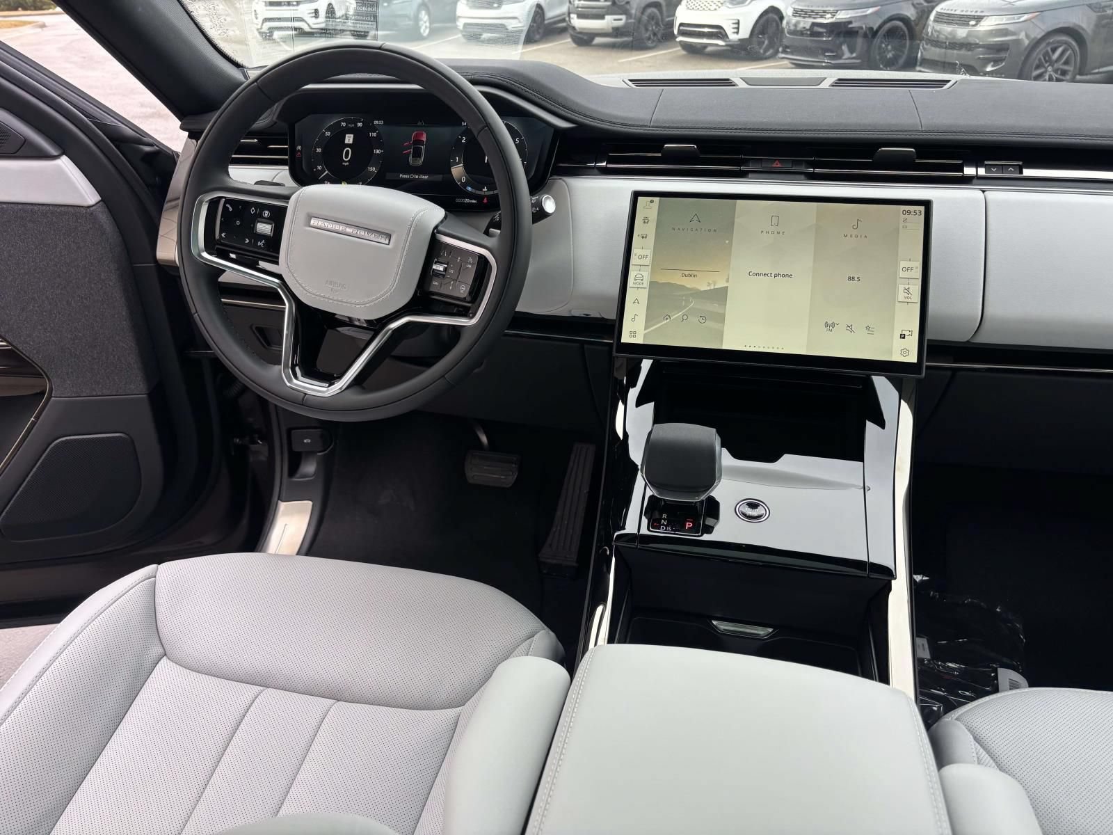 New 2026 Land Rover Range Rover Sport SE AWD/4WD image 24