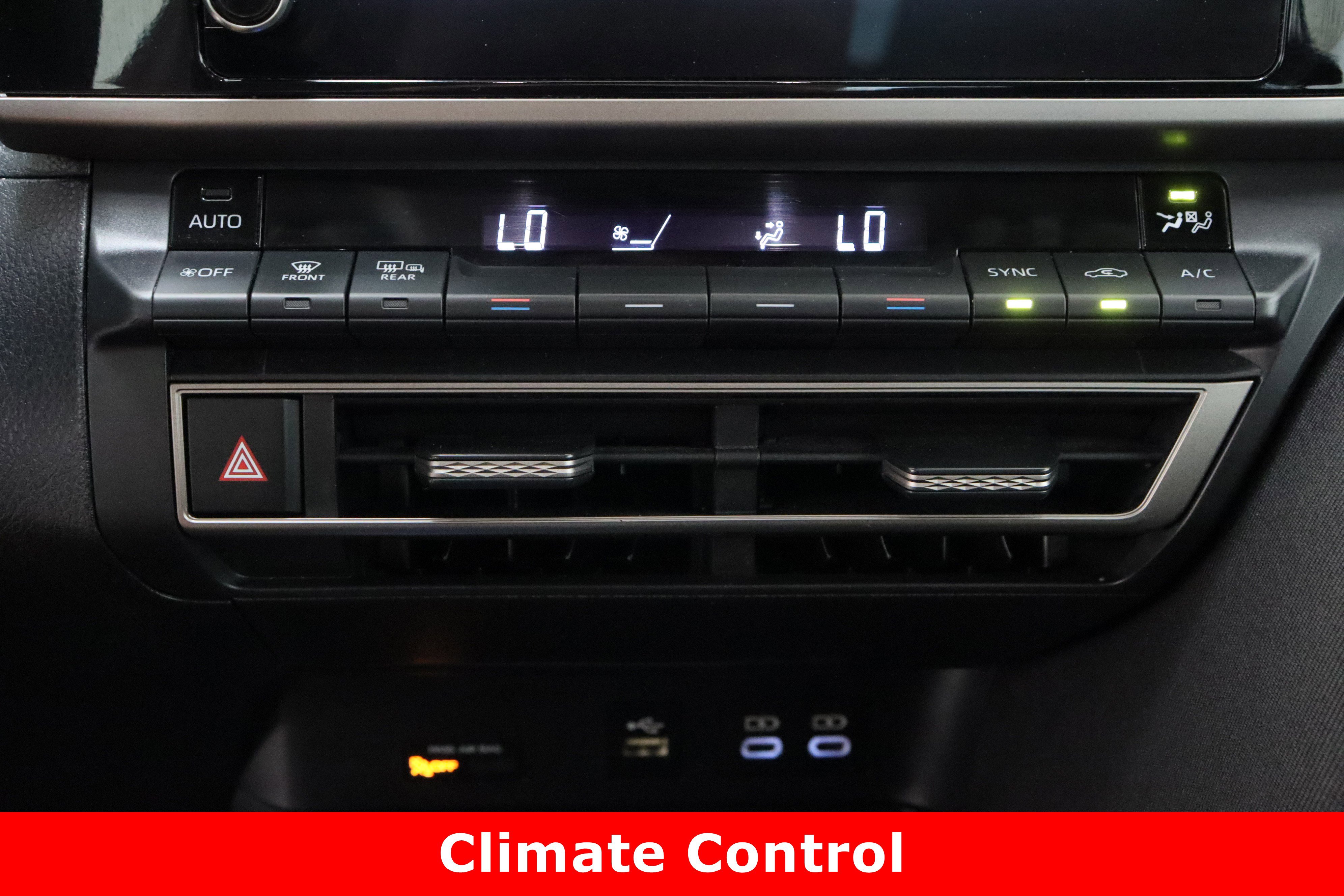 Used 2025 Toyota Camry LE FWD image 19