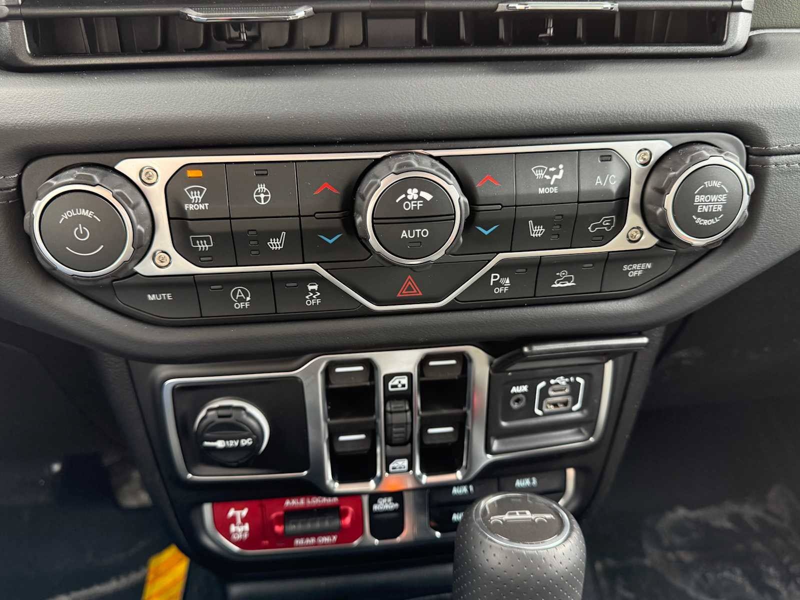 New 2026 Jeep Gladiator Mojave AWD/4WD image 16