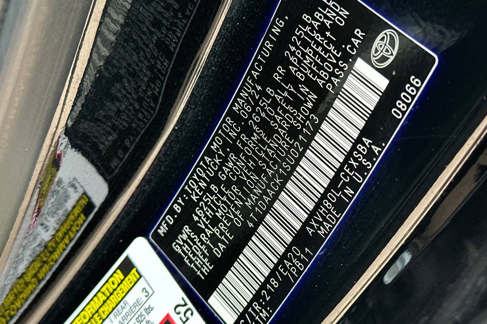 Used 2025 Toyota Camry SE FWD image 27