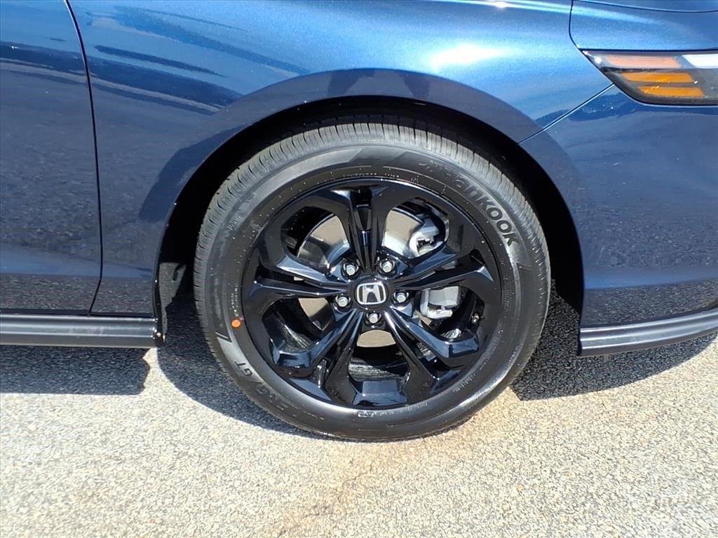 New 2025 Honda Accord SE image 10