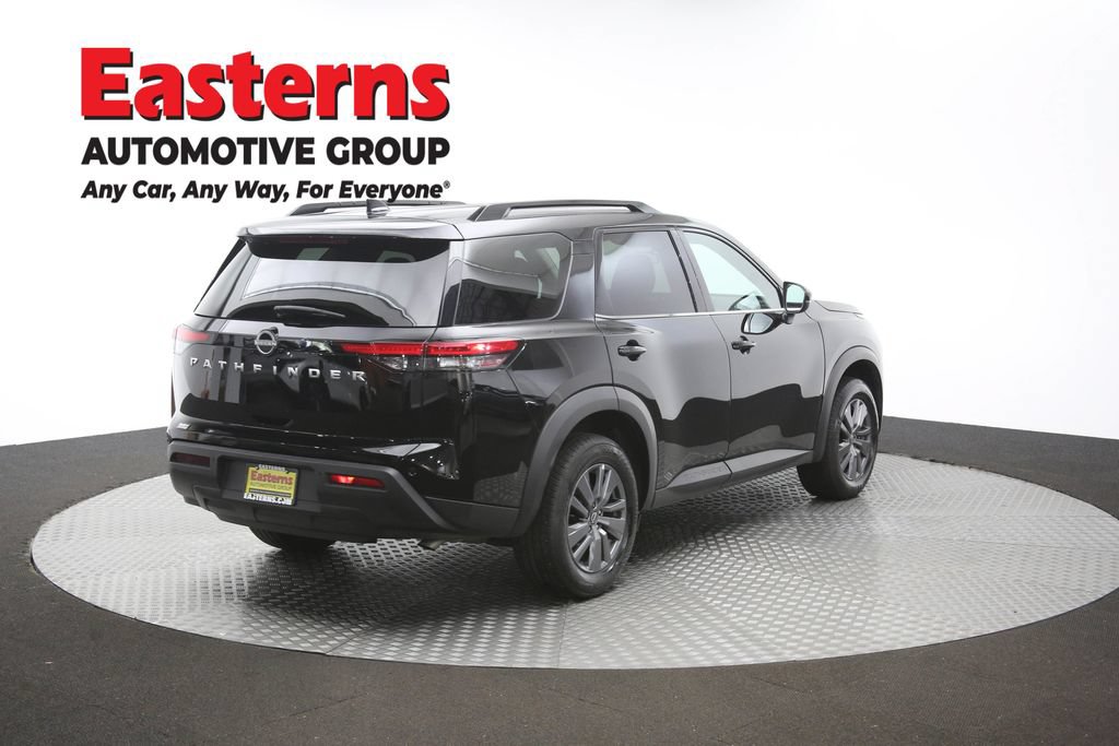 Used 2025 Nissan Pathfinder SV FWD image 42