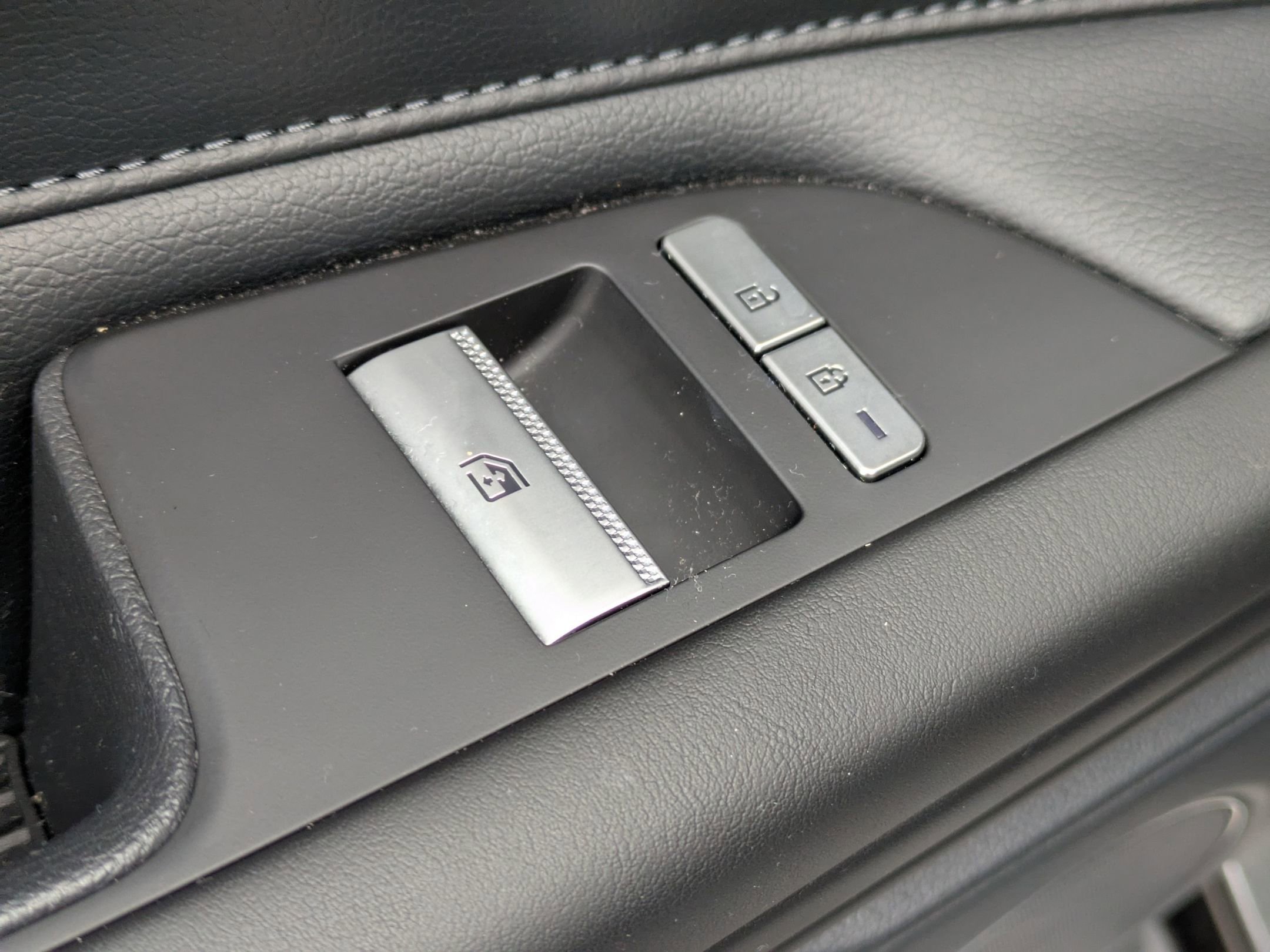 Used 2023 Genesis G80 2.5T image 26