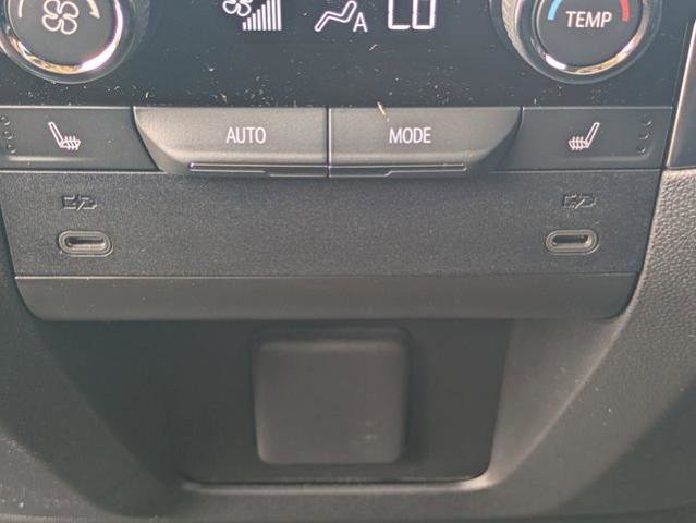 New 2026 Chevrolet Suburban High Country image 17