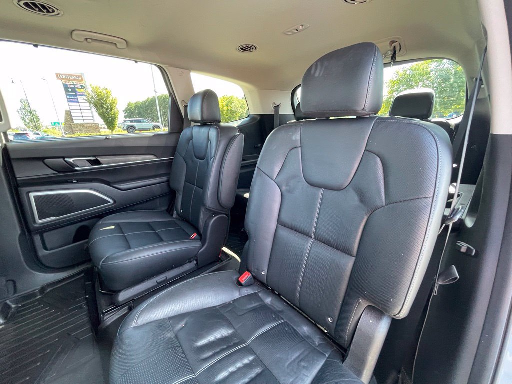 Used 2021 Kia Telluride EX w/ EX Premium Package AWD/4WD image 26
