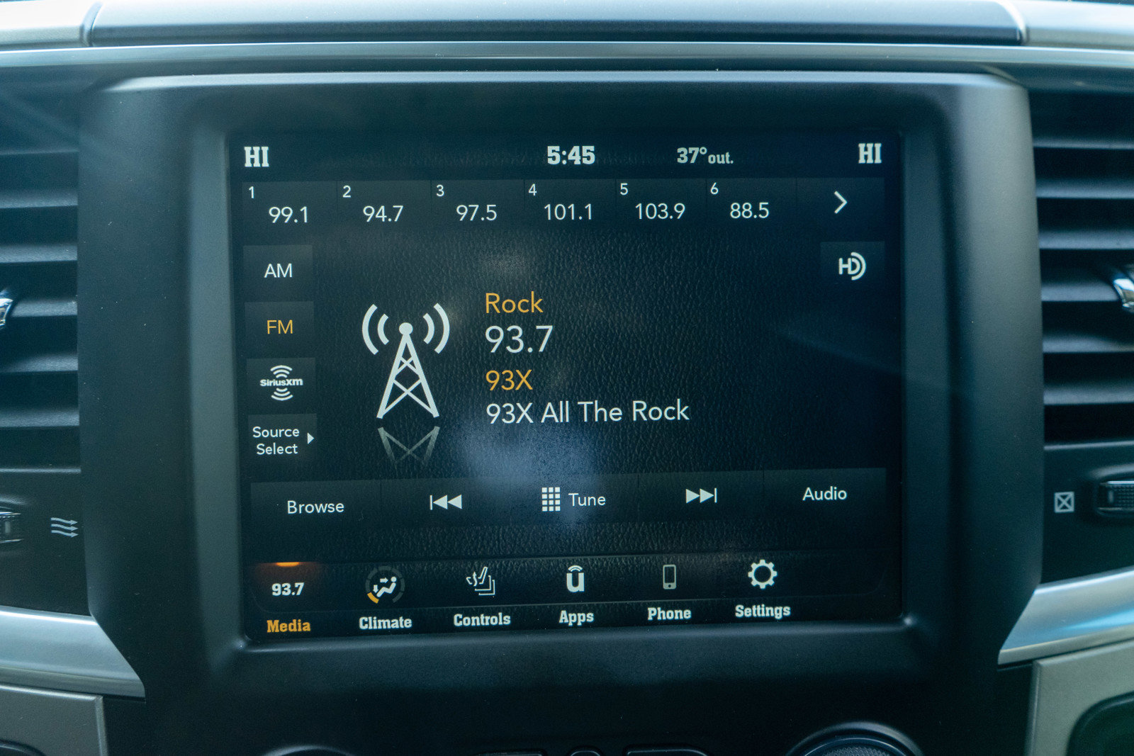 Used 2019 RAM 1500 Classic Warlock image 16