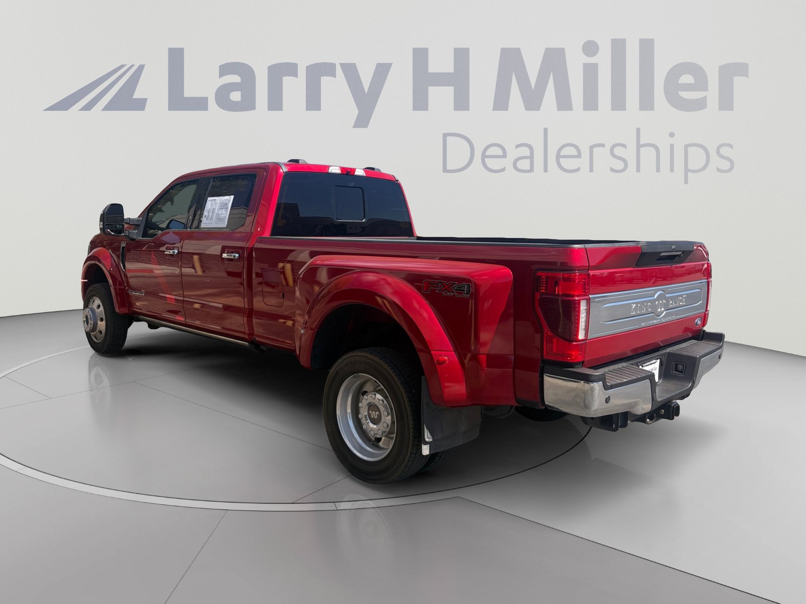 Used 2022 Ford F450 King Ranch w/ King Ranch Ultimate Package AWD/4WD image 3