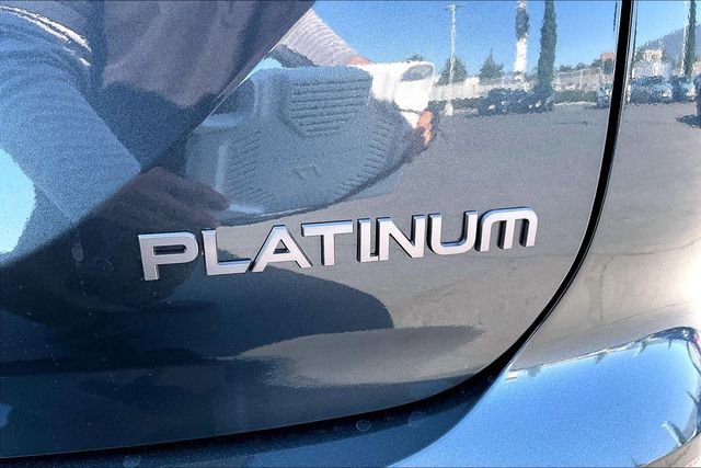 New 2026 Nissan Rogue Platinum image 9