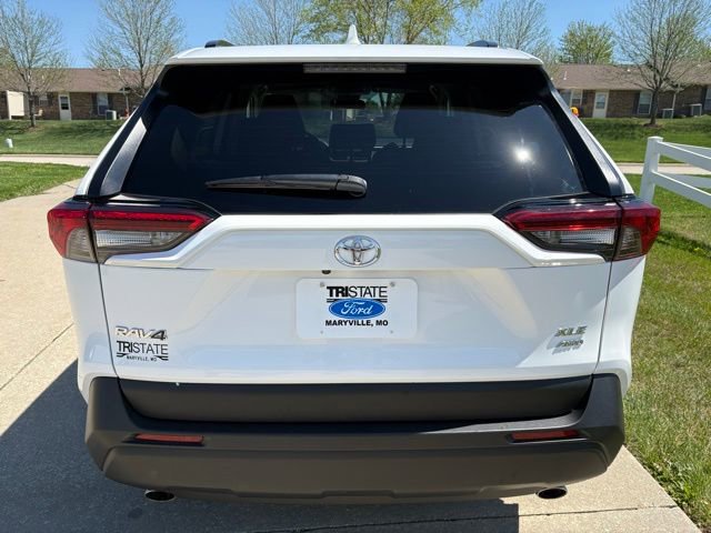 Used 2025 Toyota RAV4 XLE image 4