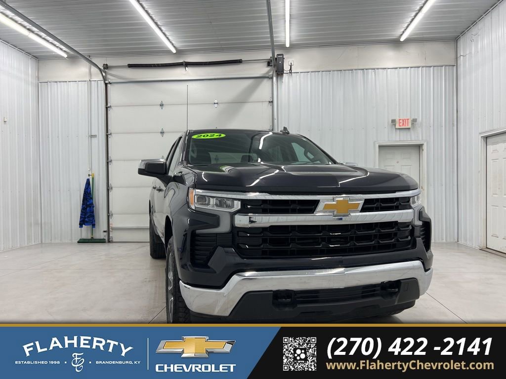 Used 2024 Chevrolet Silverado 1500 LT image 1