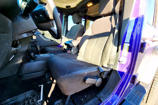 Used 2017 Jeep Wrangler Unlimited Sport AWD/4WD image 18