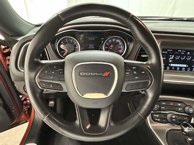 Used 2021 Dodge Challenger SXT image 21