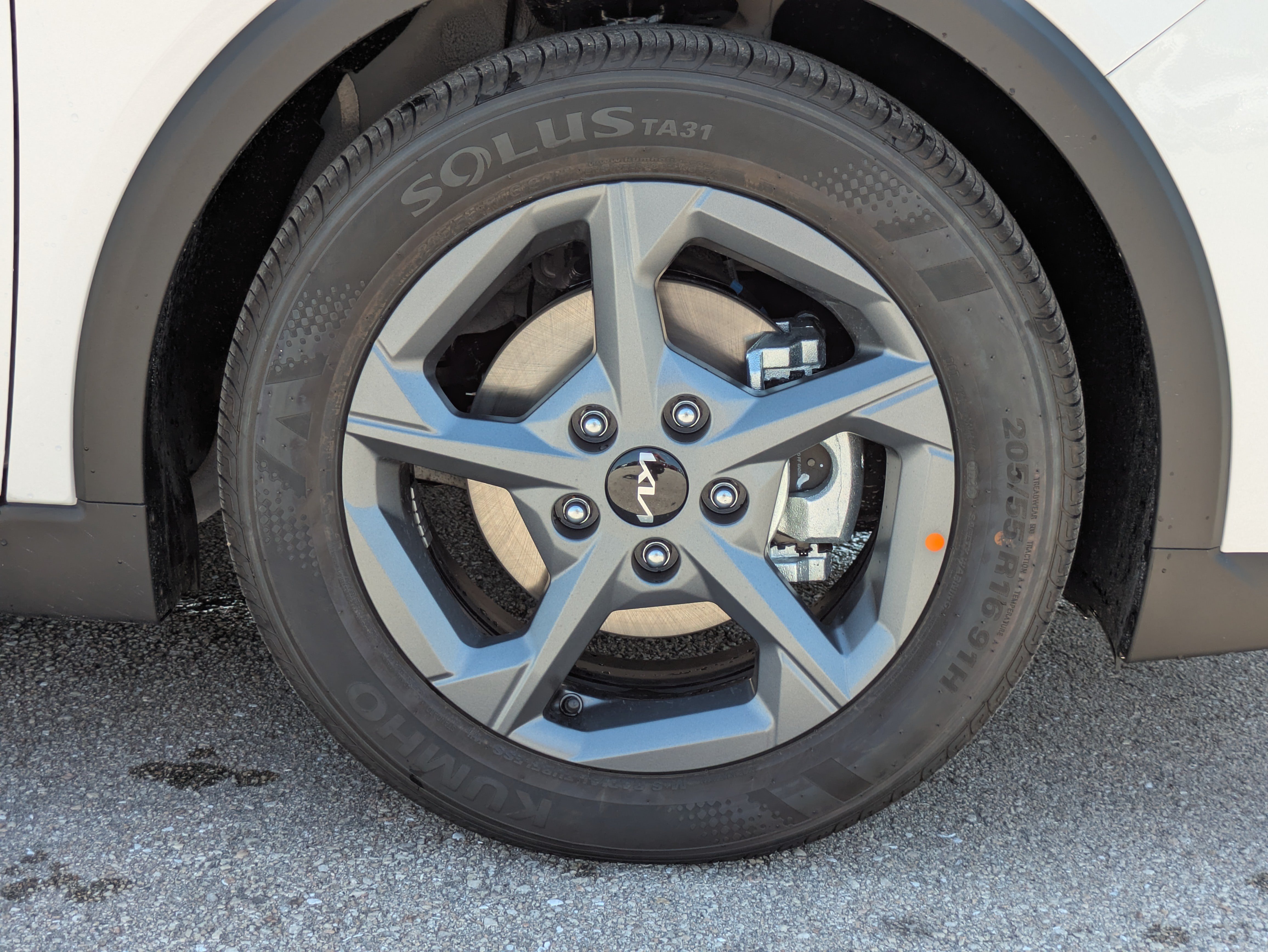 New 2026 Kia K4 FWD image 11