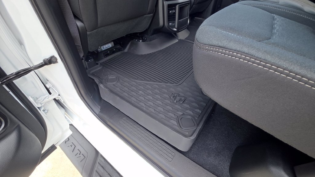 New 2026 RAM 1500 Warlock AWD/4WD image 18
