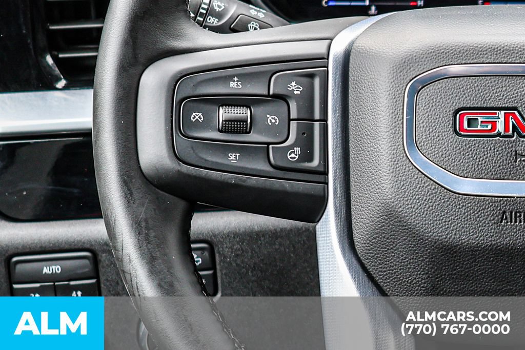 Used 2026 GMC Sierra 1500 SLT AWD/4WD image 32