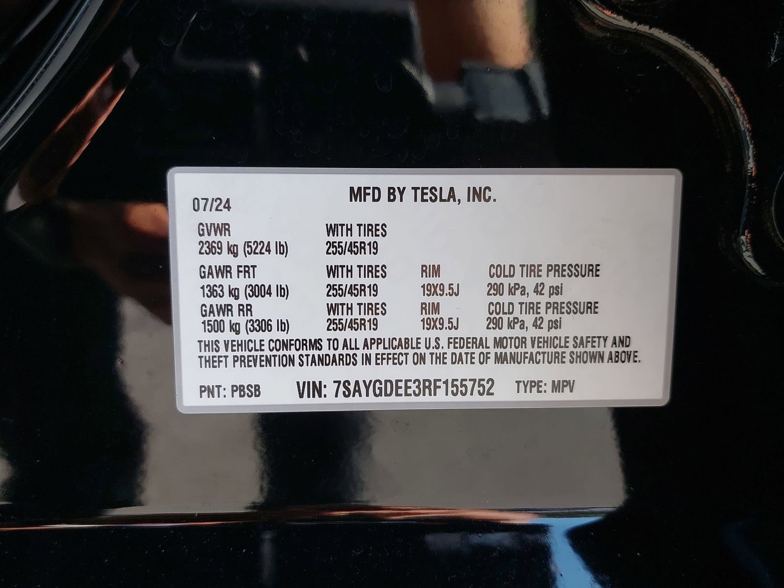 Used 2024 Tesla Model Y Long Range AWD/4WD image 41