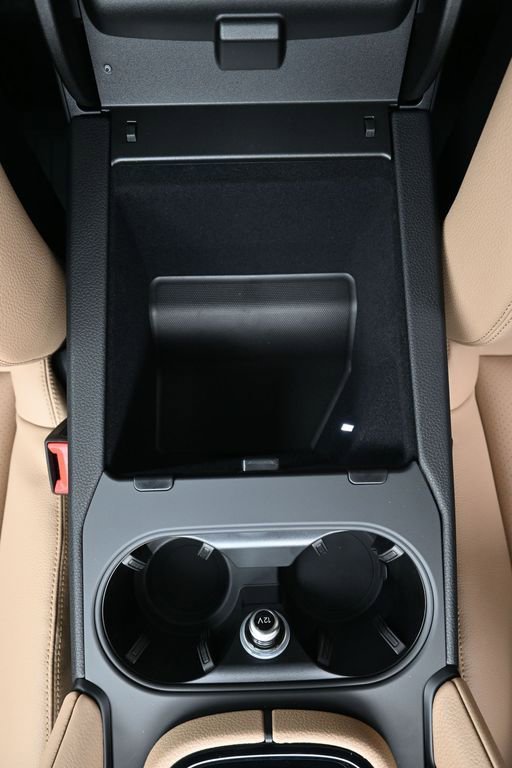 New 2026 Porsche Cayenne image 24