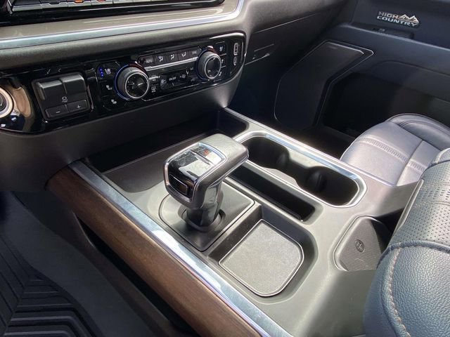 Used 2022 Chevrolet Silverado 1500 High Country w/ Z71 Off-Road Package image 17