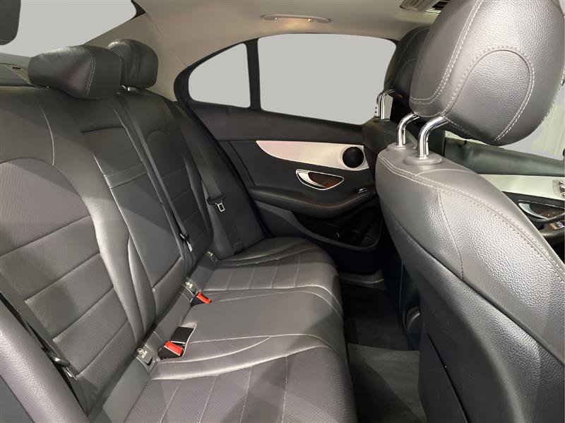 Used 2019 Mercedes-Benz C 300 Sedan image 14