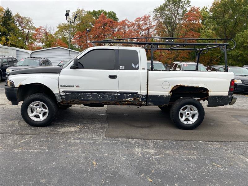 Used 2001 Dodge Ram 1500 Truck 4x4 Quad Cab image 2