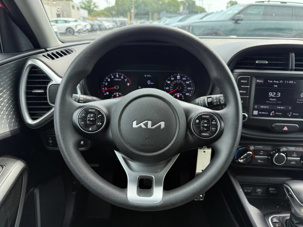 Used 2022 Kia Soul LX w/ Technology Package FWD image 22