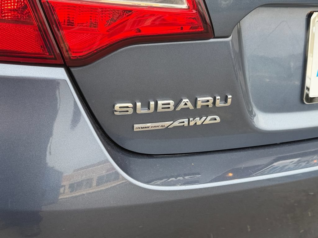 Used 2016 Subaru Legacy 3.6R Limited AWD/4WD image 8