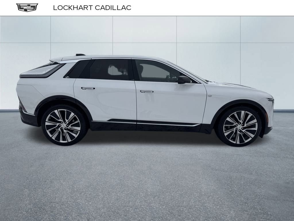 Certified 2024 Cadillac Lyriq Luxury w/ LPO, Floor Liner Package image 2