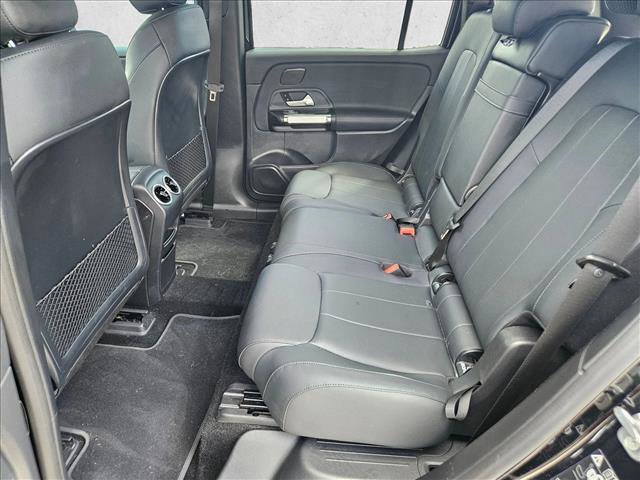 Used 2024 Mercedes-Benz EQB 300 4MATIC image 15