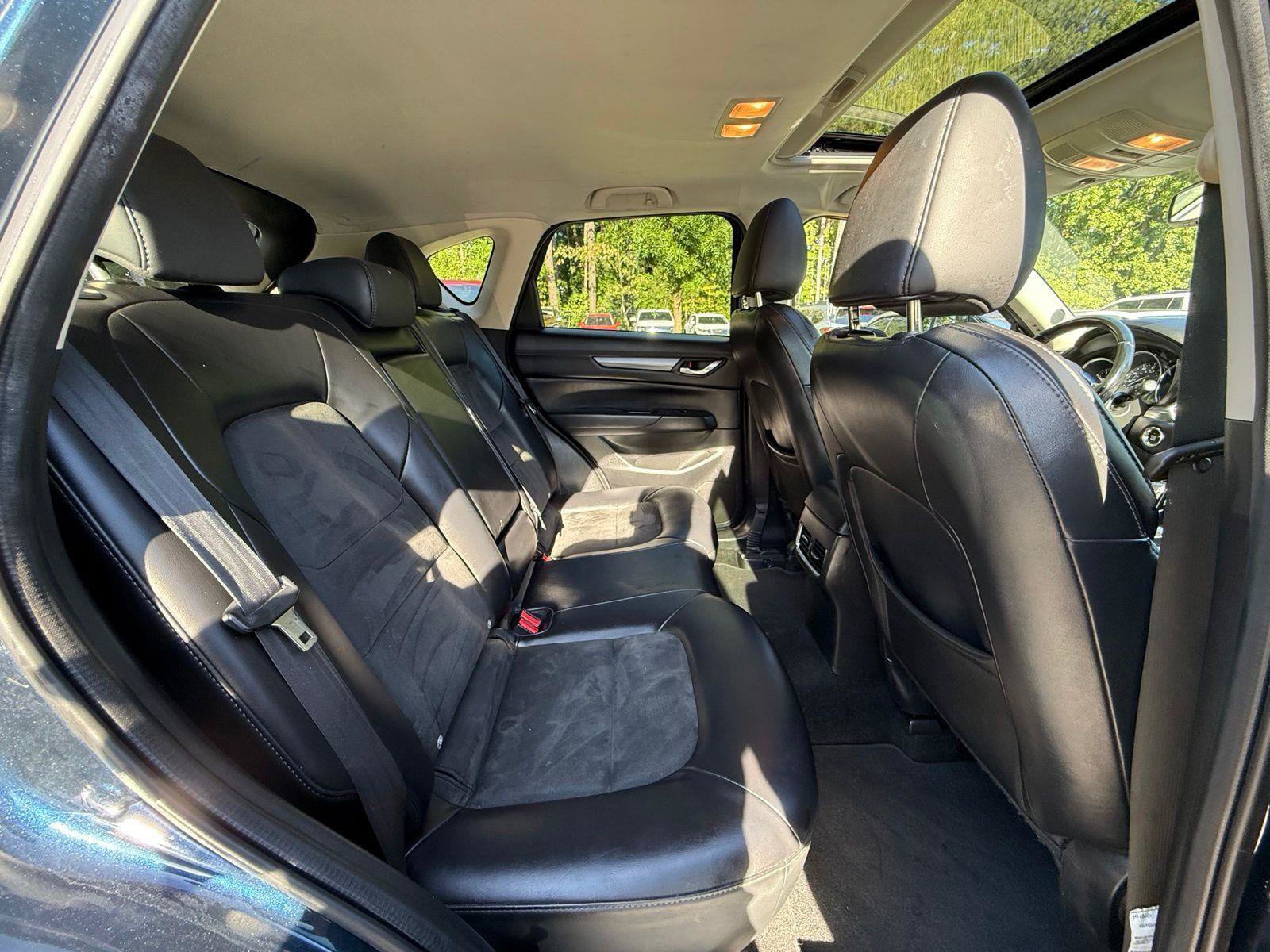 Used 2018 MAZDA CX-5 Touring w/ Preferred Equipment Package AWD/4WD image 23