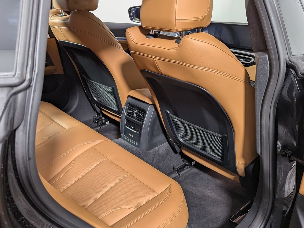 Used 2023 BMW i4 eDrive40 w/ Premium Package RWD image 42