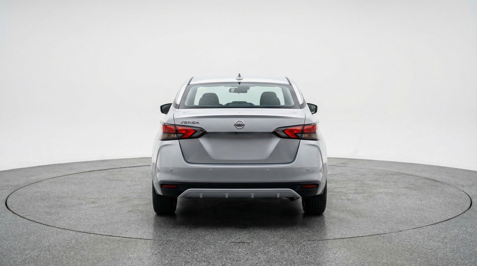 Used 2025 Nissan Versa SV image 7