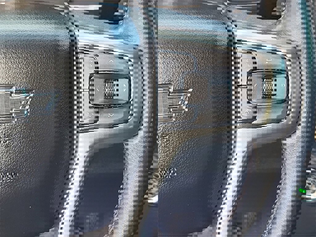 Certified 2022 Chevrolet Silverado 1500 RST image 21