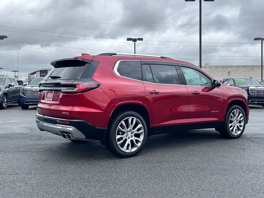 Used 2025 GMC Acadia Denali w/ Super Cruise Package image 9