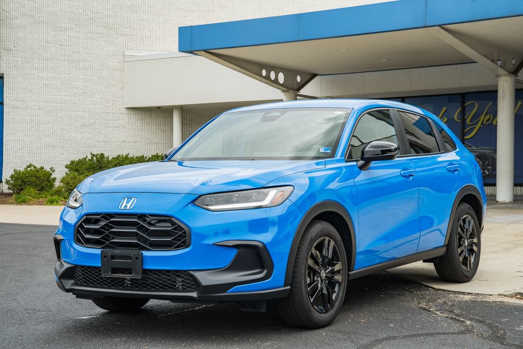 Certified 2026 Honda HR-V Sport image 3