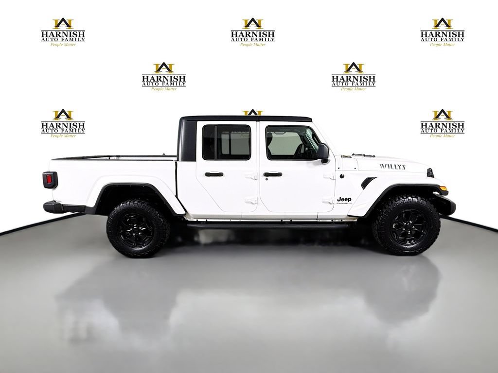 Used 2022 Jeep Gladiator Sport AWD/4WD image 8