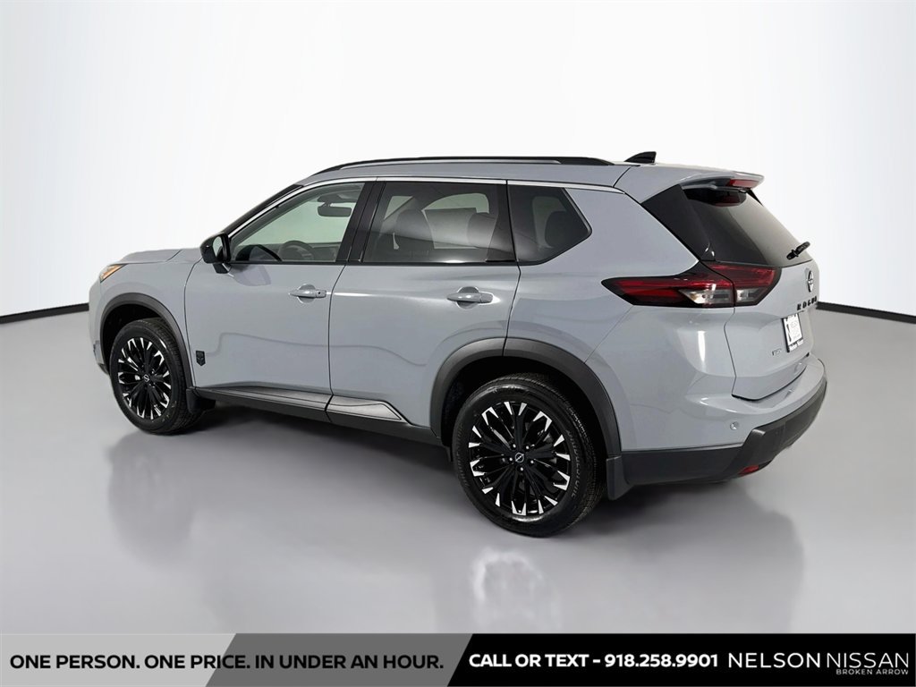 New 2026 Nissan Rogue Dark Armor FWD image 7