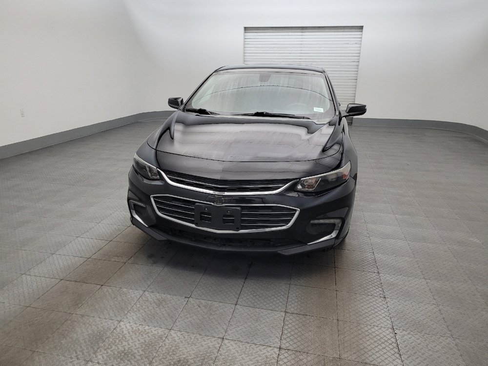 Used 2017 Chevrolet Malibu LT FWD image 15